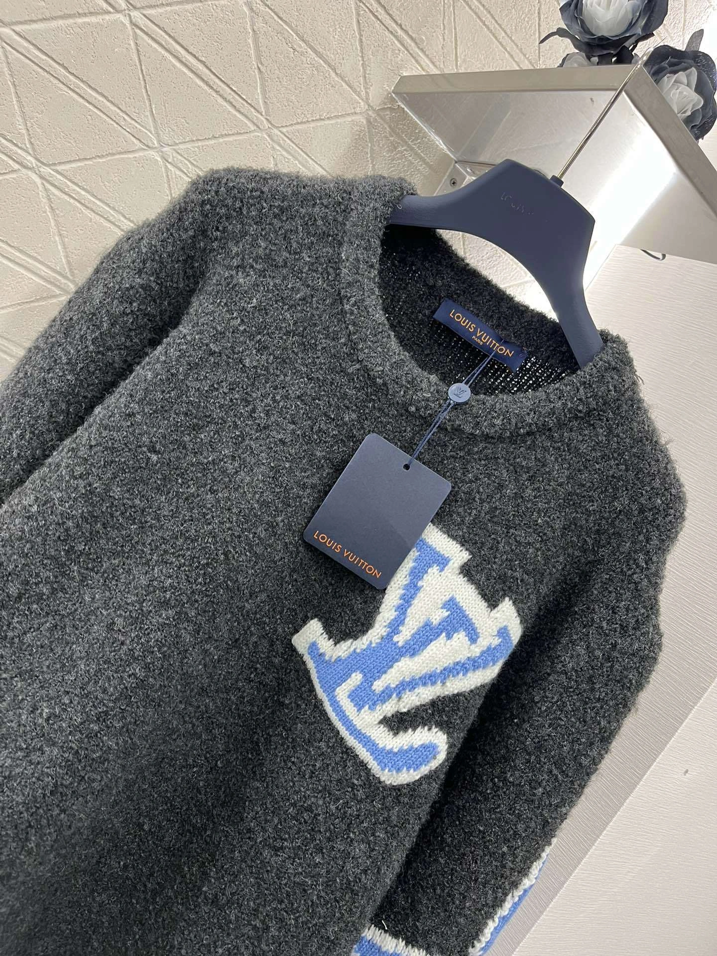 wg.luxury- 8V item:D-F244K0807
